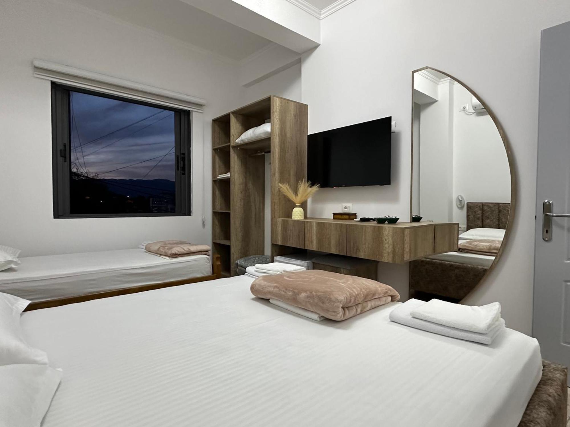 Lola'S Rooms Gjirokastër Exteriér fotografie